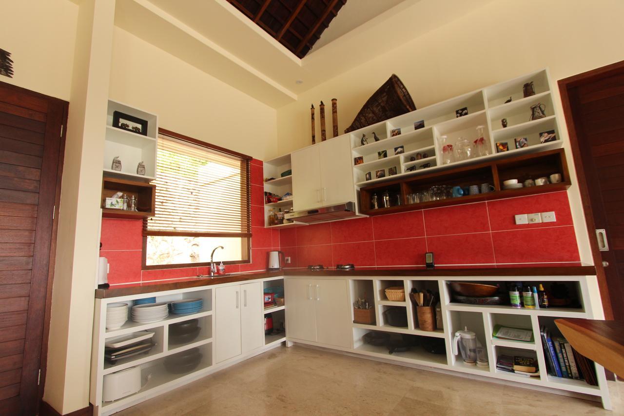 Villa Marley Senggigi Exterior photo